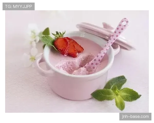 库里家冰箱里塞满蛋白粉，连饮料都是自己兑的电解质水